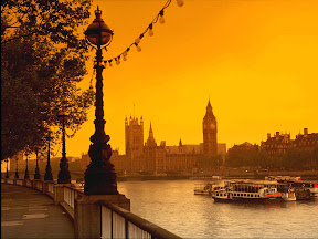 River_Thames_-_London_travels_wallpapers.jpg