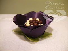 Álbum de fotos de Copo de rosa da Arte em Forminhas, de Patricia Caetano, que cuida da produção artesanal de formas de tecido para doces (forminhas), criando peças personalizadas que conferem um charme todos especial à decoração. Também faz porta-guardanapo. Album (digital) de fotos de Copo de rosa da Arte em Forminhas, de Patricia Caetano, que cuida da produção artesanal de formas de tecido para doces (forminhas), criando peças personalizadas que conferem um charme todos especial à decoração. Também faz porta-guardanapo. forminhas porta guardanapo doces para guardanapos docinhos de decorados tecido doce papel fazer embalagens forma individual pano forminha