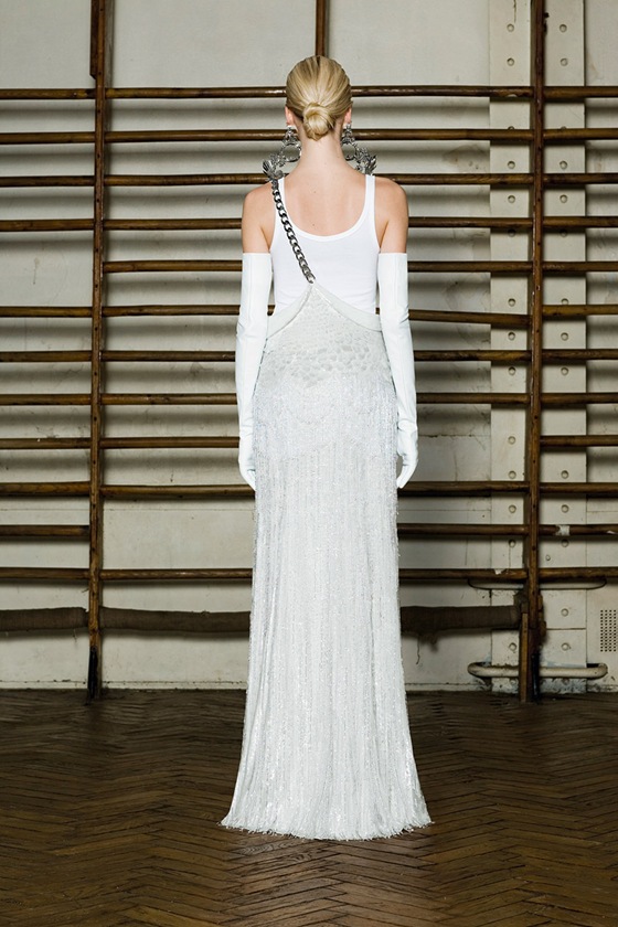 [givenchyspring2012couture14_17065512%255B2%255D.jpg]