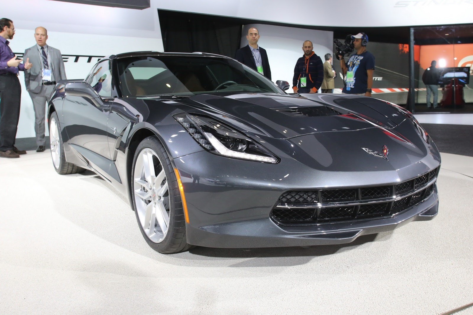 [2014-Corvette-Stingray-1%255B3%255D.jpg]