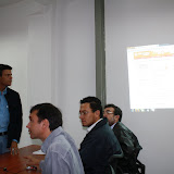 (03.05.11) Leopoldo López se inscribe oficialmente como candidato al Equipo Nacional de Activistas en Voluntad Popular. Las elecciones serán un proceso inédito abierto a todos los inscritos en el registro electoral sin importar que no pertenezcan al partido. Inscripción en las Elecciones Abiertas de Voluntad Popular