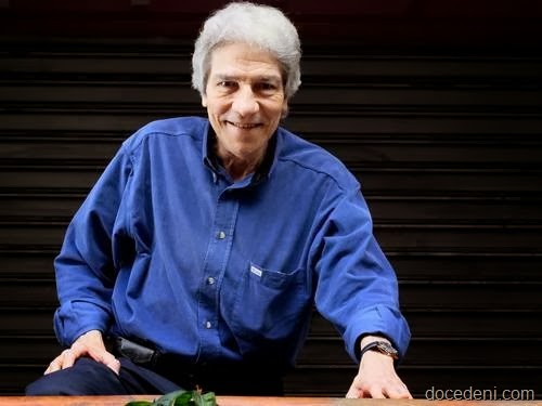 [Cl%25C3%25A1udio%2520Cavalcanti%255B7%255D.jpg]