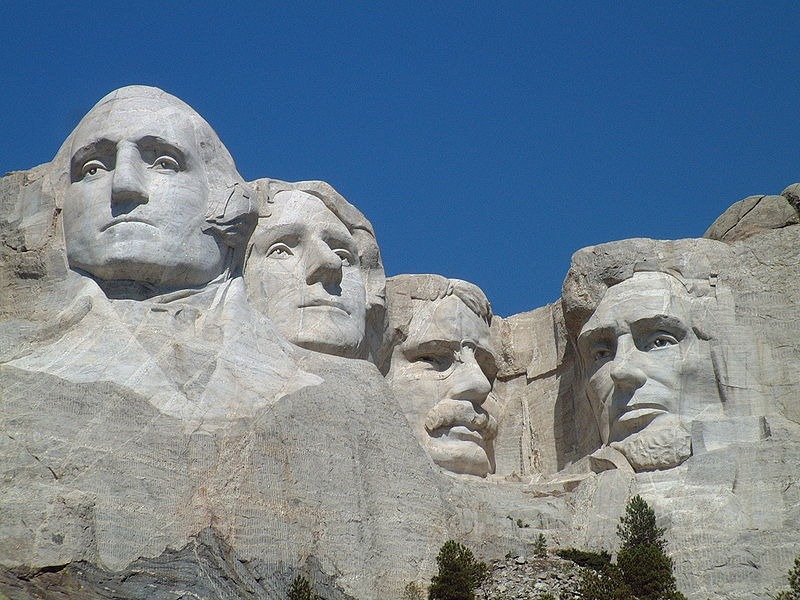 [800px-Mount_Rushmore_National_Memorial%255B3%255D.jpg]