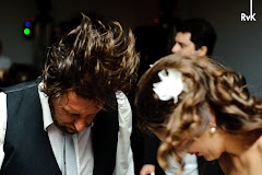 Fotos do evento Joana e Mauro. Foto numero 85 de Rogerio von Kruger, fotografo no Rio de Janeiro (RJ), que faz fotos de casamento, fotos de musica, fotos de shows e fotos de eventos. Rogerio von Kruger faz fotos digitais de casamento no Rio de Janeiro, RJ. fotos de casamento foto digital rio janeiro rj festa noiva noivas festas album casamentos digitais retrato fotografia e filmagem