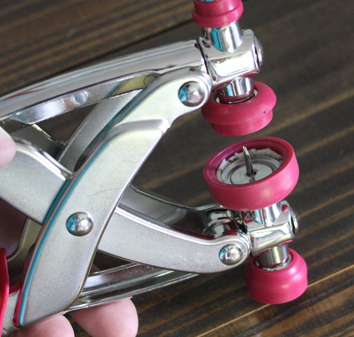 [fabric%2520button%2520project%255B3%255D.jpg]