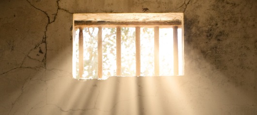 [sunlight%2520in%2520jail%2520cell%255B3%255D.jpg]