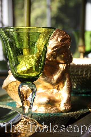 [olive-and-gold-0343.jpg]