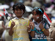 Abudurrahman and Raghad. Friday prayer on 60 Meter Rd, Sana'a, Yemen جمعة الوفاء لأبين  في شارع الستين بصنعاء