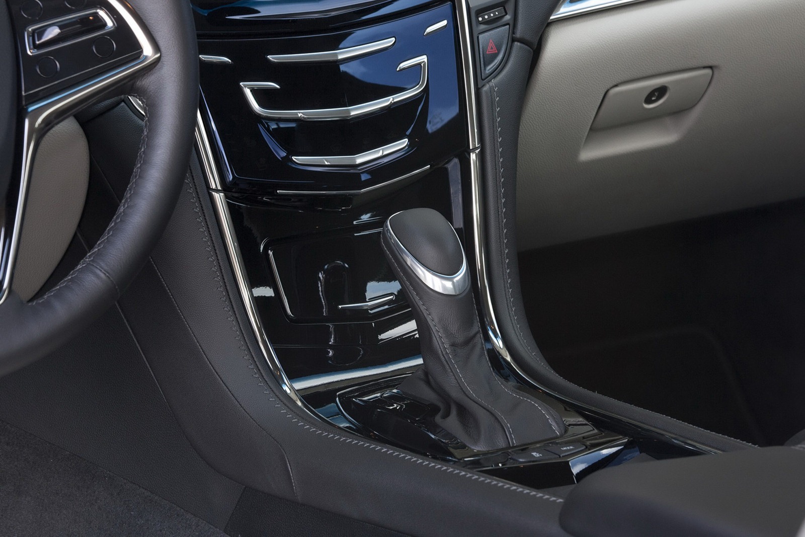 [2013-Cadillac-ATS-6%255B5%255D.jpg]
