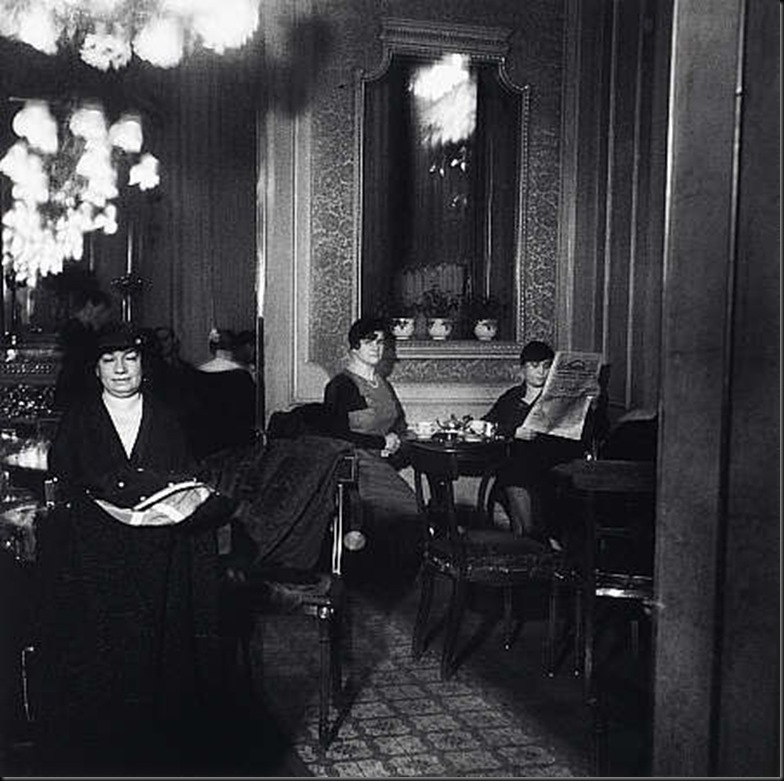11 Cafe Interior, Vienna 1932 11 Cafe Interior, Vienna 1932