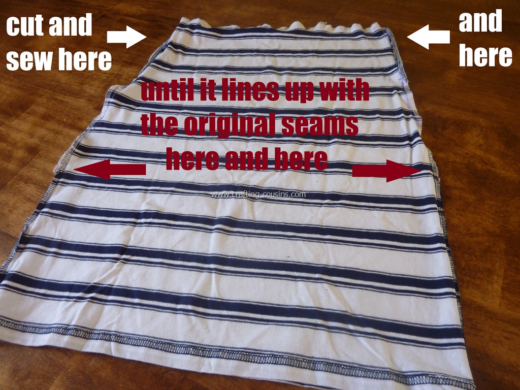 [Turn%2520a%2520Tee%2520Shirt%2520Into%2520a%2520Shirred%2520Sundress-tutorial%2520from%2520the%2520Crafty%2520Cousins%2520%25284.5%2529%255B3%255D.jpg]