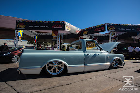 Mike Losh's "Cloud 9" equipped with AccuAir e-Level.