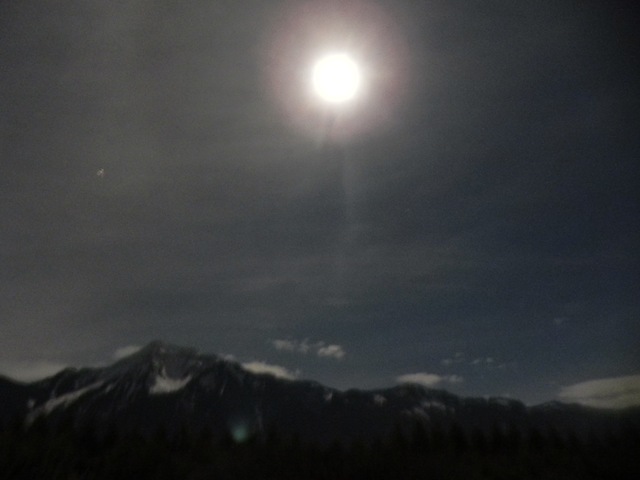 [062.Full%2520moon%255B3%255D.jpg]