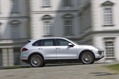 Porsche-Cayenne-Diesel-Carscoop3