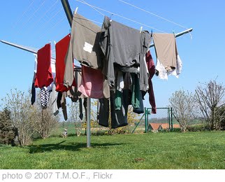 'Laundry drying' photo (c) 2007, T.M.O.F. - license: http://creativecommons.org/licenses/by-sa/2.0/