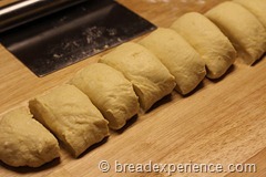 [pumpkin-knot-yeast-rolls_1596_thumb%255B4%255D%255B2%255D.jpg]