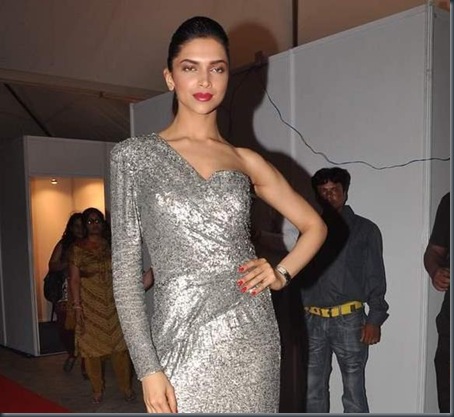 Deepika-launches-ladies-collection-of-Tissot-watches-75_2