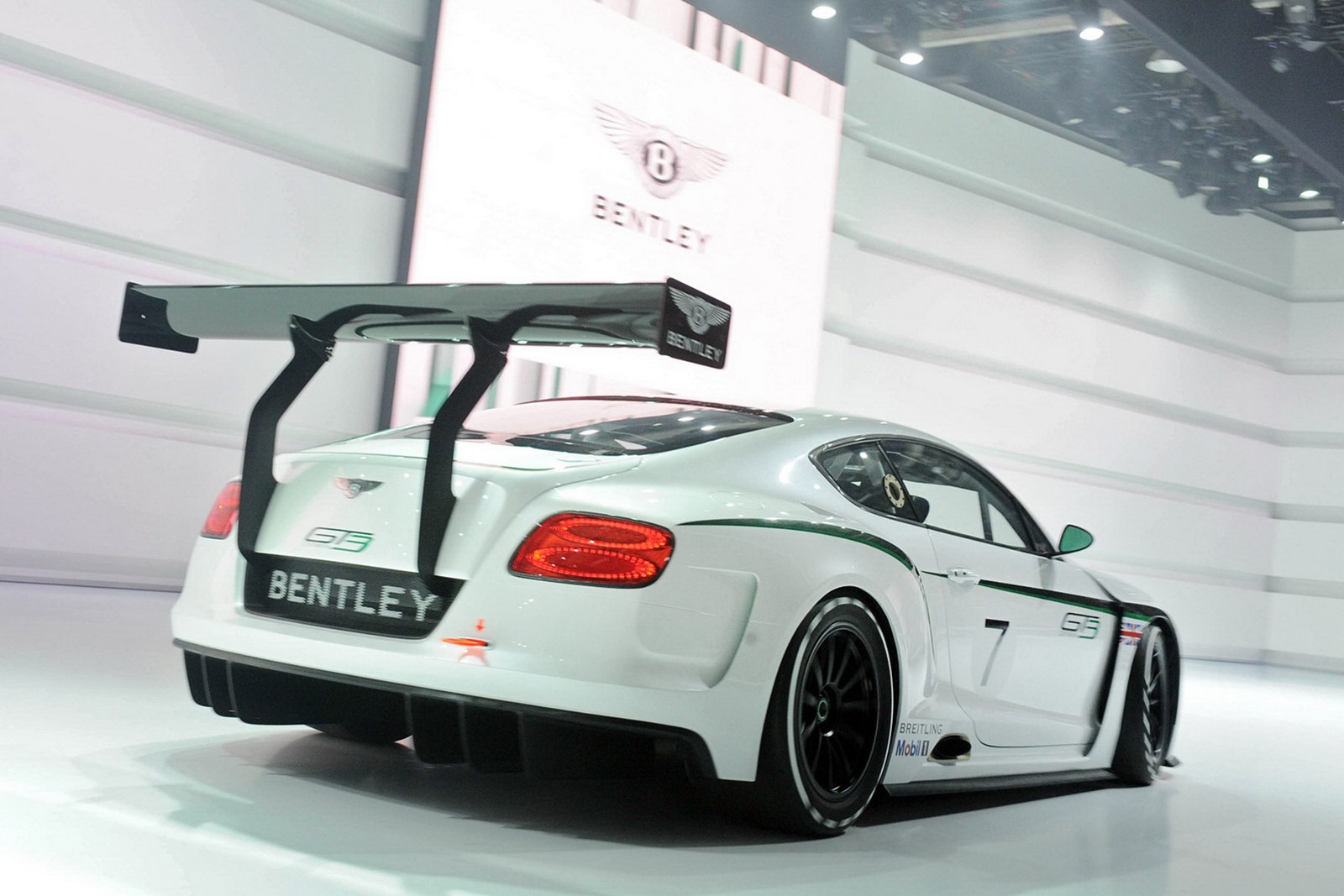 [Bentley-GT3-2%255B2%255D.jpg]