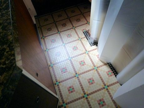 [BathroomFloor%255B3%255D.jpg]