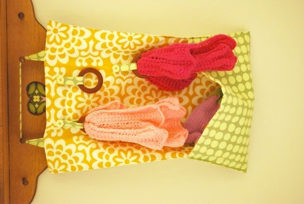 [CraftTutorial%2520ScarfOrganizer%255B9%255D.jpg]