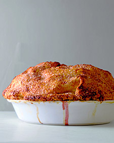 Our sky-high apple cranberry pie uses 5 pounds of apples Our sky-high apple cranberry pie uses 5 pounds of apples