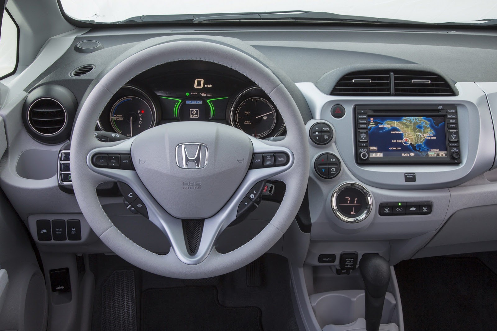 [2013-Honda-Fit-EV-15%255B4%255D.jpg]