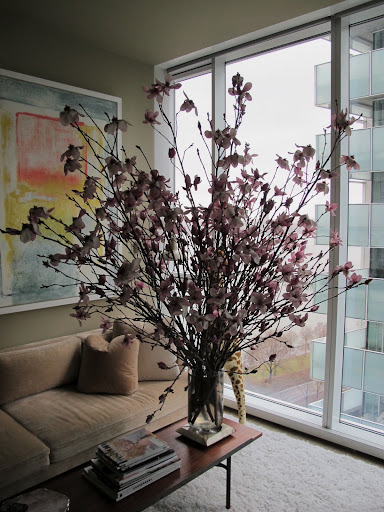 A dramatic arrangement of magnolias.