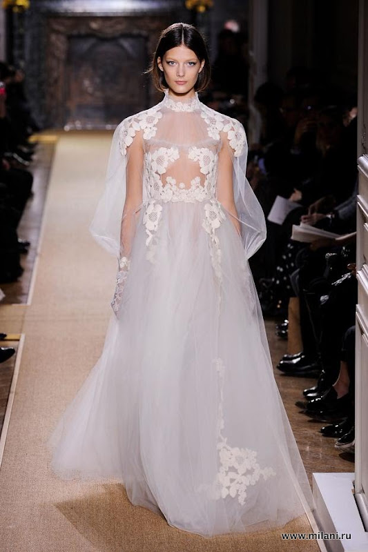 valentino-haute-couture-spring-2012-pfw95.jpg
