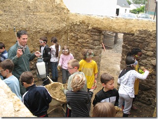 les enfants s'activent... les enfants s'activent...