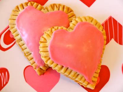 [raspberry%2520cream%2520cheese%2520tarts%255B3%255D.png]