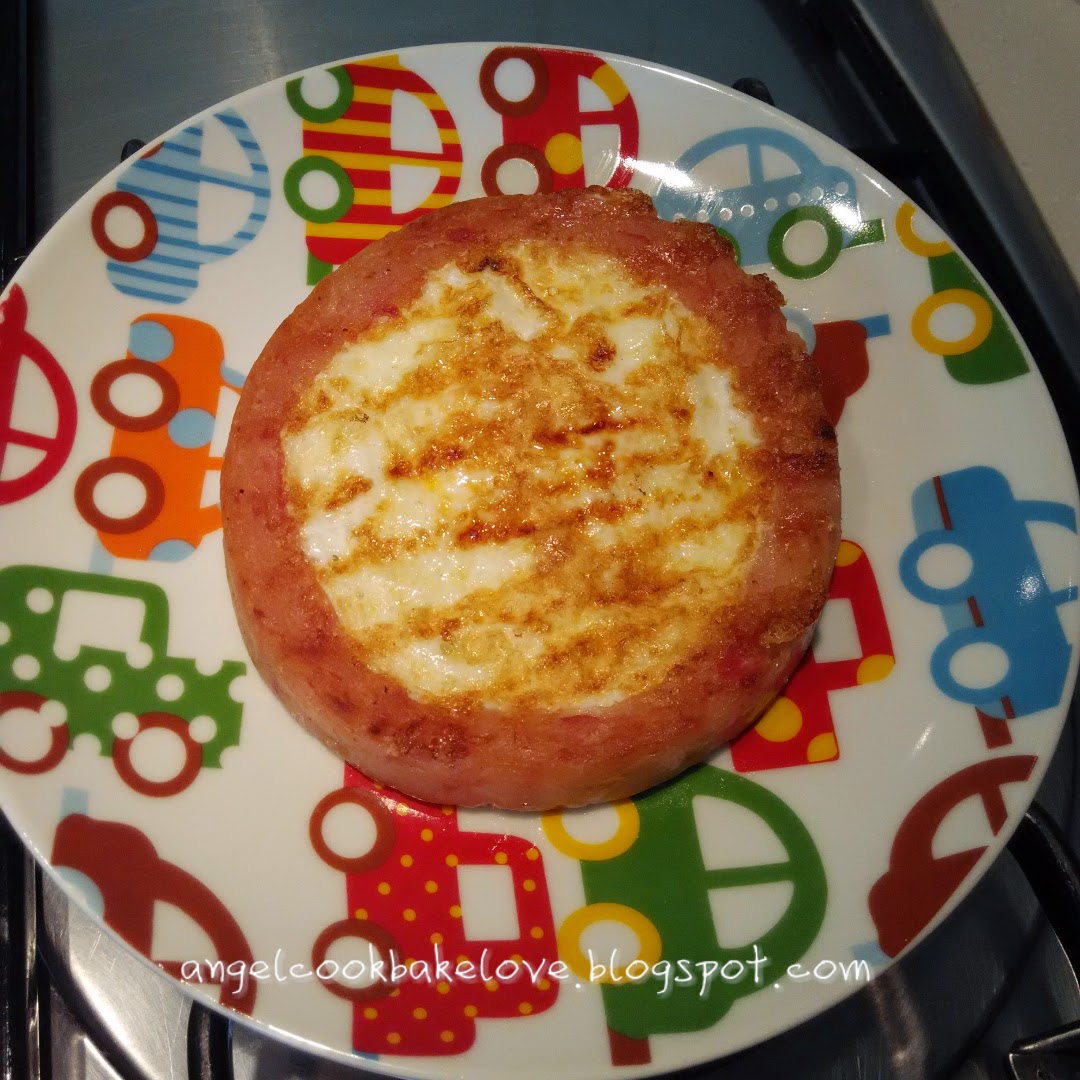 Cook.Bake.Love 午餐肉圈煎蛋