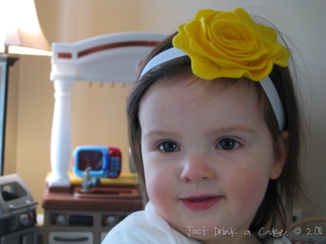 [felt%2520flower%2520headband%255B3%255D.jpg]