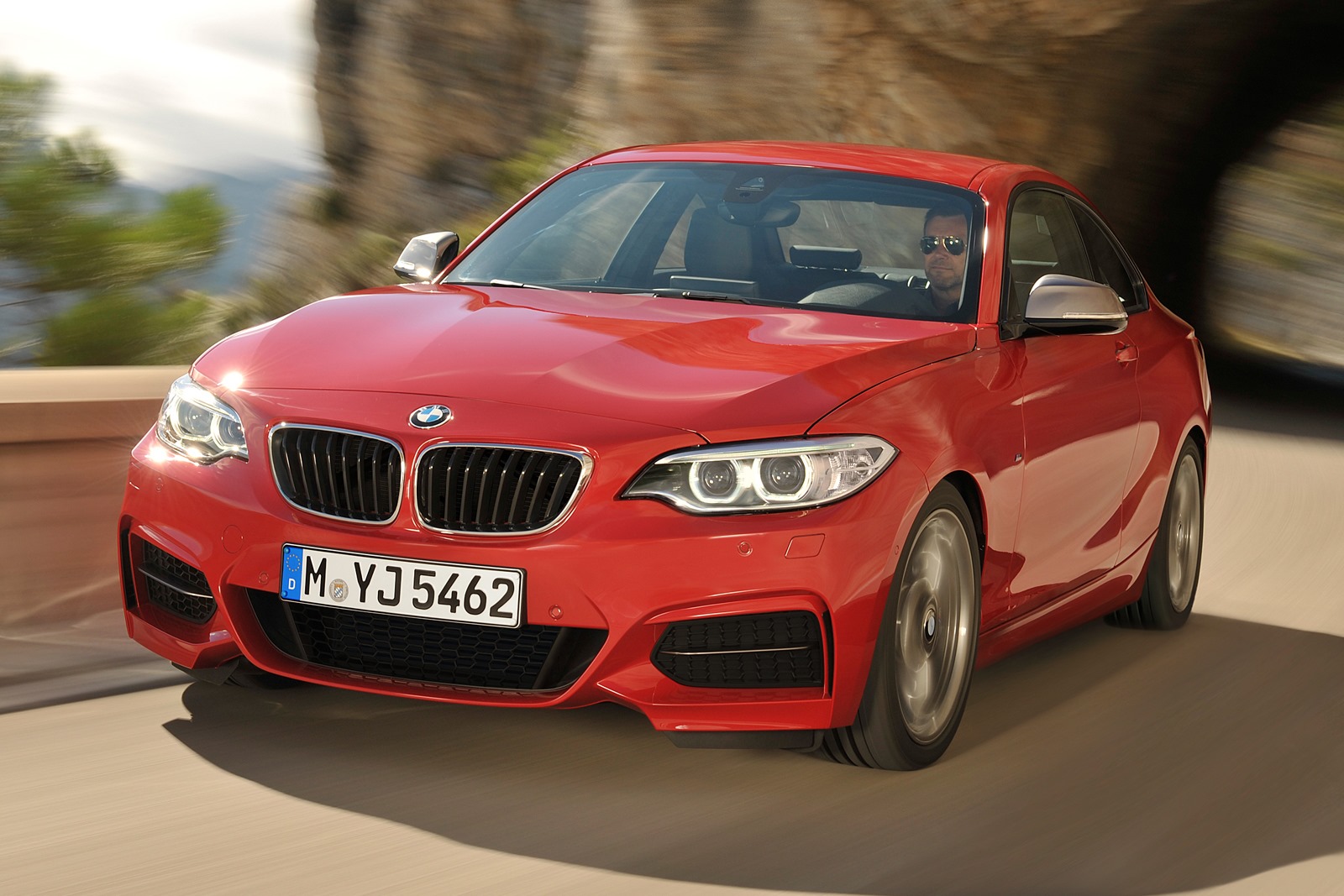 [View-1-BMW-2-Series-Coupe%255B3%255D.jpg]