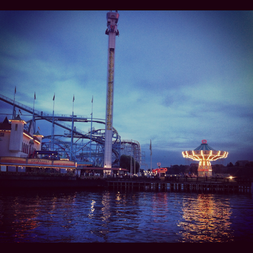 Gröna Lund kättingflygaren skyline jetline