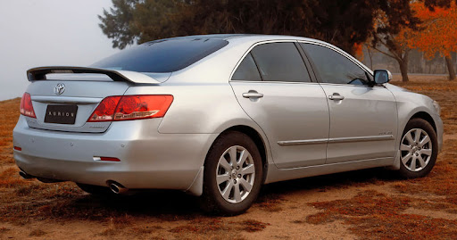 Toyota-Aurion-2.jpg