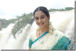 Devayani Latest Pictures Devayani Latest Pictures