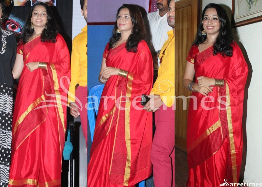 [Indu_Red_Silk_Saree%255B4%255D.jpg]