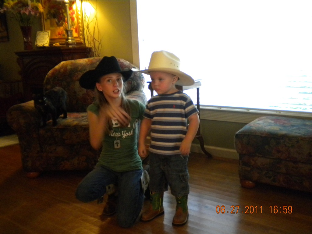 [cole%2520and%2520anna%2520002%255B3%255D.jpg]