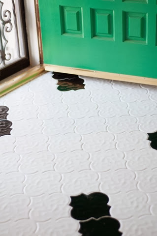 Moroccan tile painted black and white Moroccan tile painted black and white