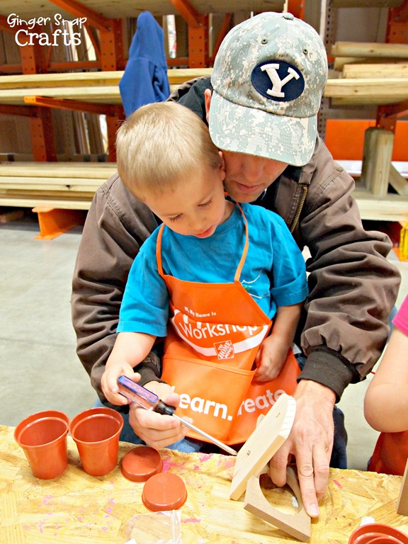 [digin-The-Home-Depot-Kids-Workshop4.jpg]