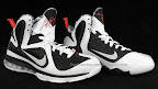 Release Reminder: Nike LeBron 9 Freegums Drops Tomorrow nike lebron 9 gr black white scarface 8 04 freegums Release Reminder: Nike LeBron 9 Freegums Drops Tomorrow