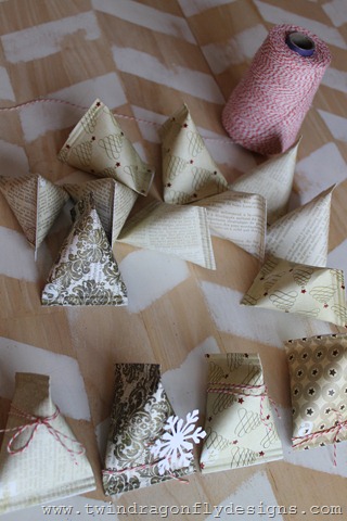 Sour Cream Container Advent Place Setting (11)