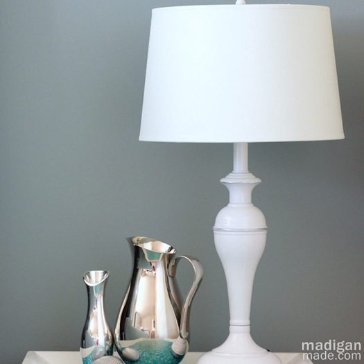 [paint-a-lampshade-and-base-to-update-it%255B5%255D.jpg]