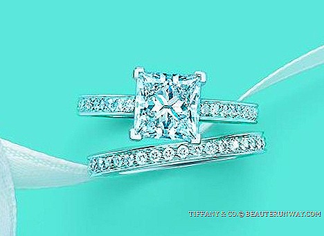 TIFFANY & CO. GRACE ENAGEMENT RING Tiffany® Setting LEGACY LUCIDA Wedding Ring NOVO BEZET EMBRACE SOLESTE ETOILE Blue Box JEWELER Perfect Weddng Band TRUE LOVE Stories 175 YEARS ANNIVERSARY REGAL LEGACY