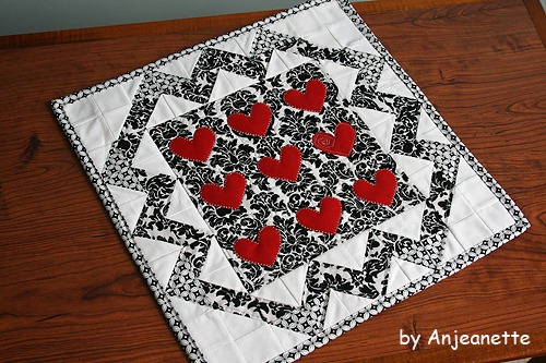[heart%2520wall%2520hanging%2520by%2520Anjeanette%25202%255B3%255D.jpg]