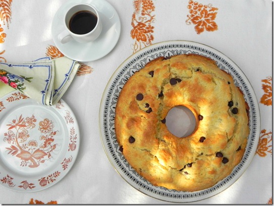chocolate-chip-ring-cake-ciambellone-con-gocce-di-cioccolato-1 chocolate-chip-ring-cake-ciambellone-con-gocce-di-cioccolato-1