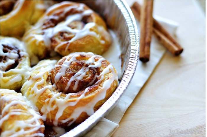 cinnamon rolls 1