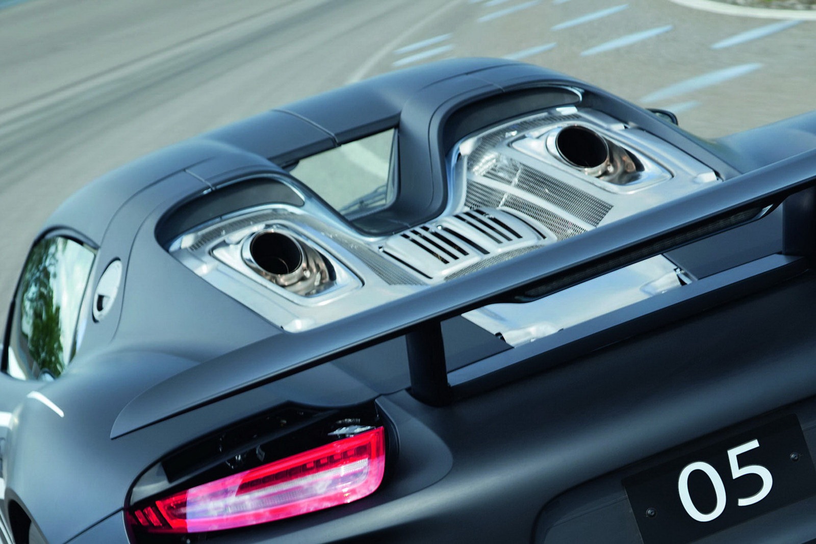 [Porsche-918-Prototypes-10%255B2%255D.jpg]