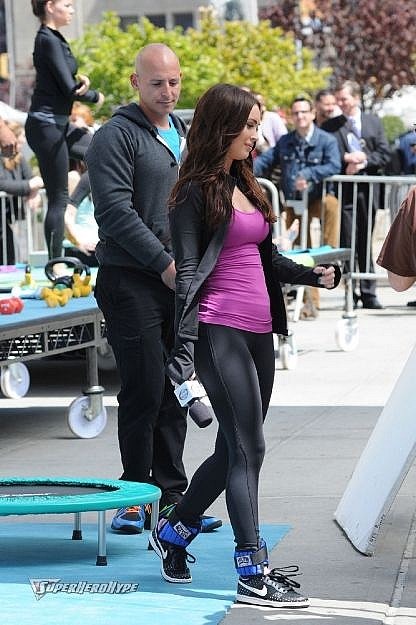 First Look at Megan Fox as April O'Neil on Teenage Mutant Ninja Turtles Set 05