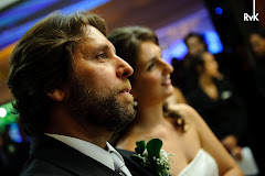 Fotos do evento Joana e Mauro. Foto numero 25 de Rogerio von Kruger, fotografo no Rio de Janeiro (RJ), que faz fotos de casamento, fotos de musica, fotos de shows e fotos de eventos. Rogerio von Kruger faz fotos digitais de casamento no Rio de Janeiro, RJ. fotos de casamento foto digital rio janeiro rj festa noiva noivas festas album casamentos digitais retrato fotografia penteado